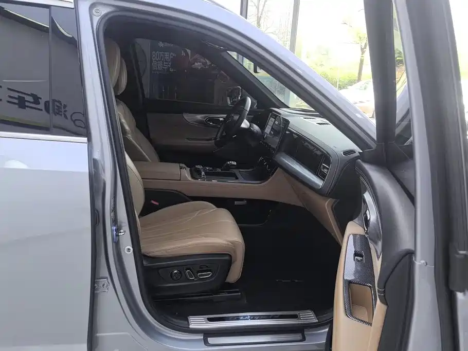 GAC Motor Trumpchi ES9 — миниатюра 8