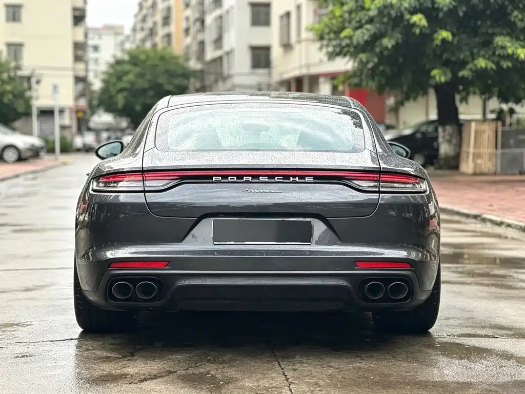 Porsche Panamera — миниатюра 5