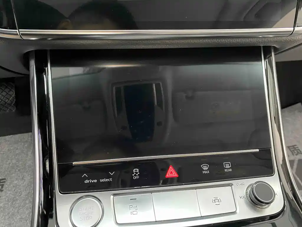 Audi A8 — миниатюра 17