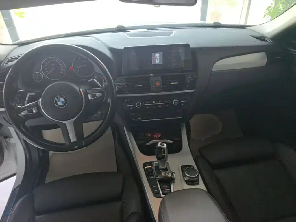 BMW X4 — миниатюра 10