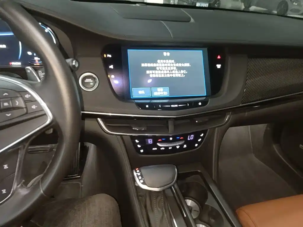 Cadillac CT6 — миниатюра 9