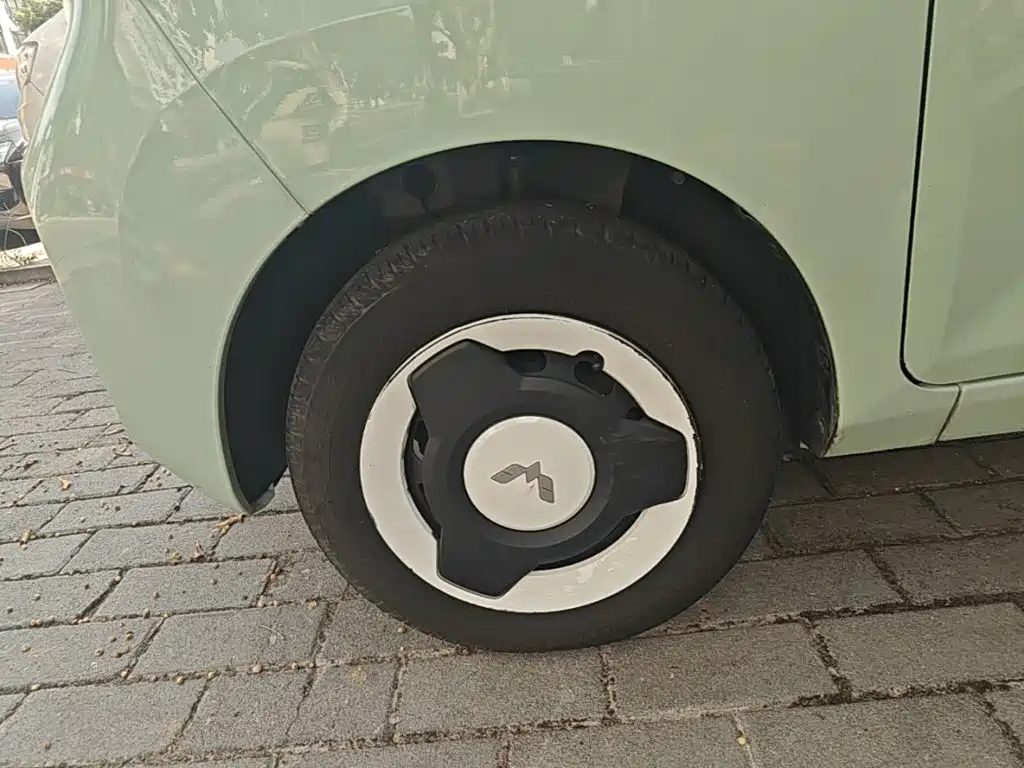 Wuling MINIEV — миниатюра 23