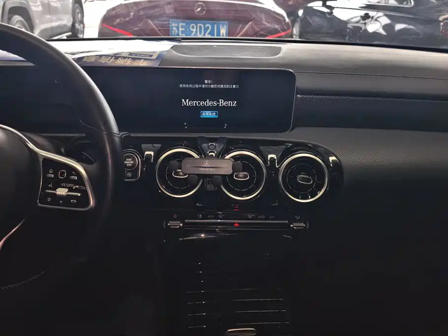 Mercedes-Benz A-Class — миниатюра 13