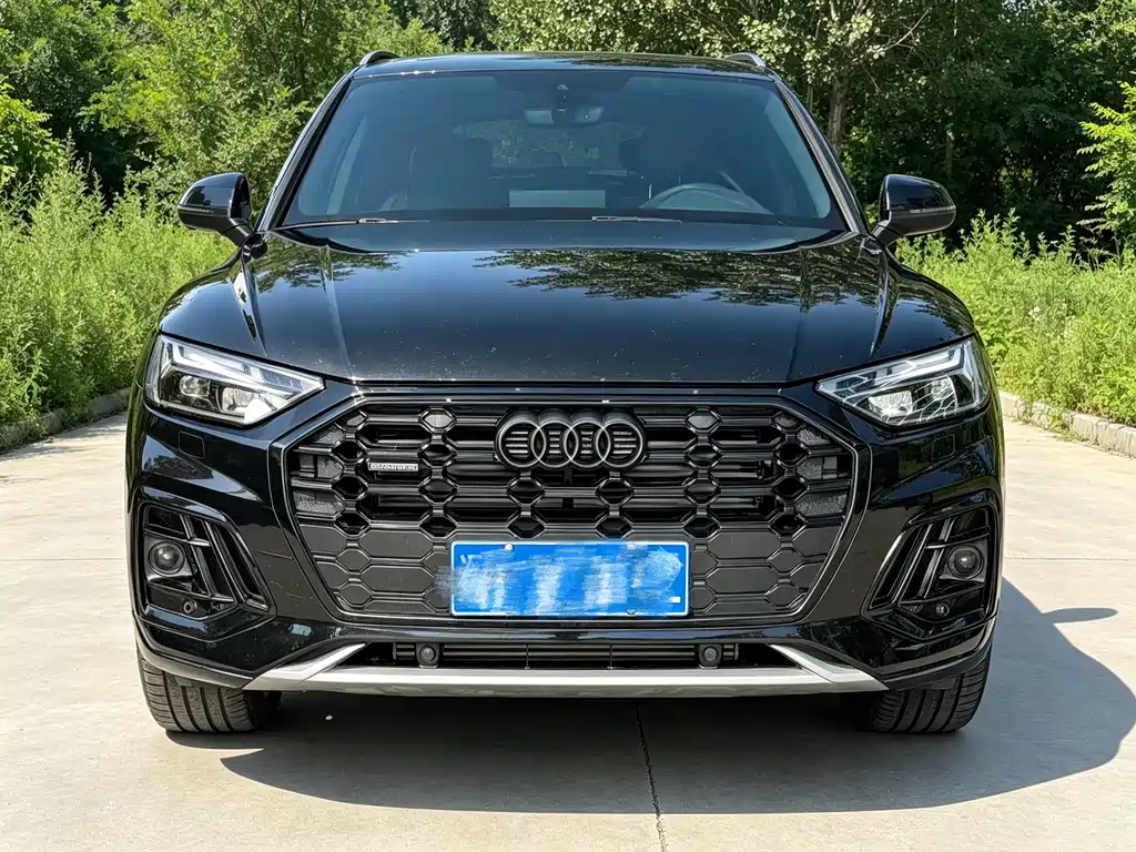 Audi Q5L — миниатюра 2