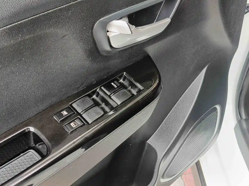 SWM SWAY MOTORS SWM X3