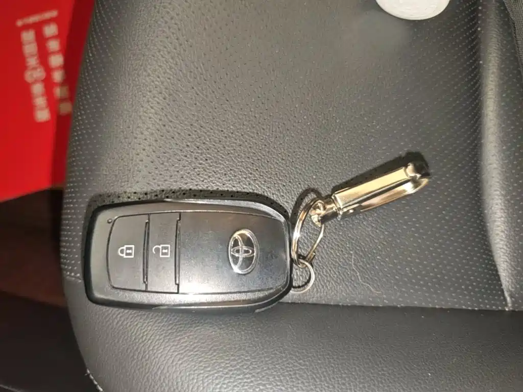 Toyota Corolla Cross — миниатюра 9