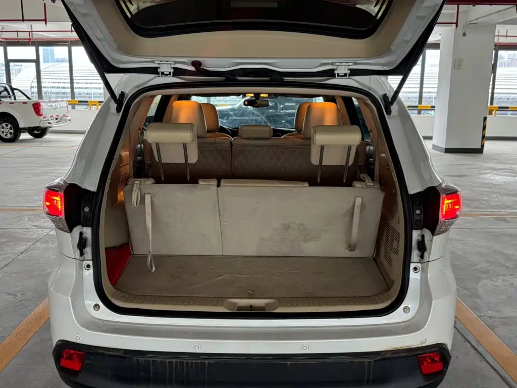 Toyota Highlander — миниатюра 13