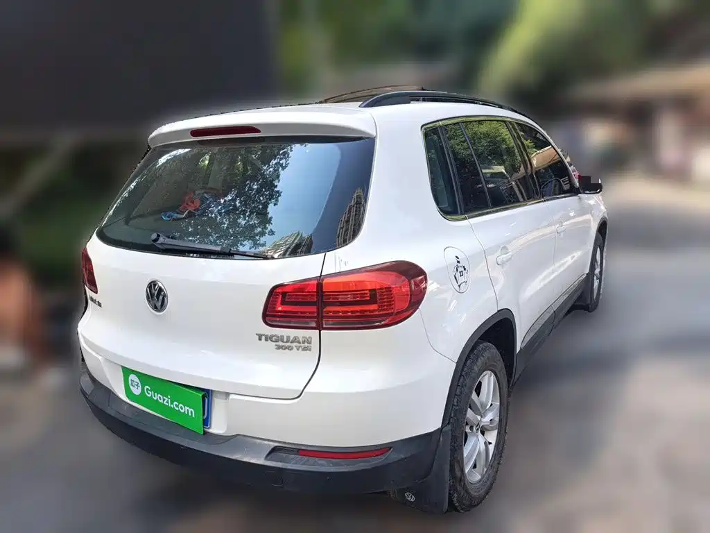 Volkswagen Tiguan — миниатюра 5
