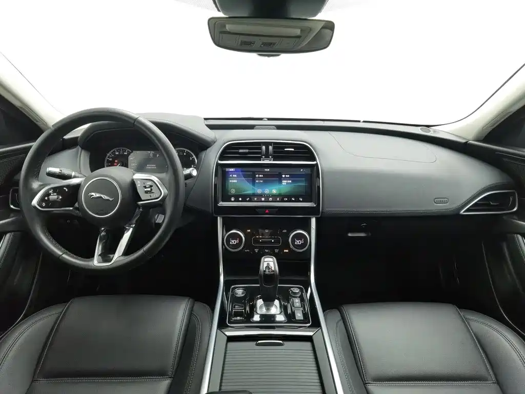 Jaguar XEL — миниатюра 5