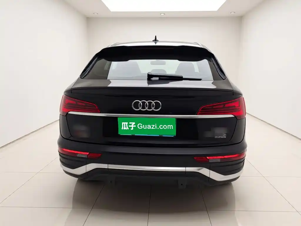 Audi Q5L Sportback — миниатюра 5