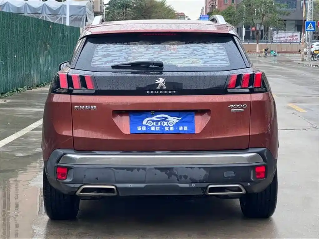 PEUGEOT 4008