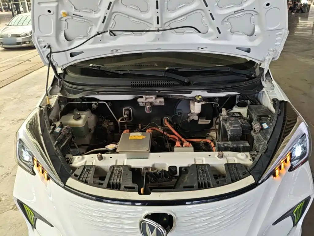 Changan Benben E-Star — миниатюра 20