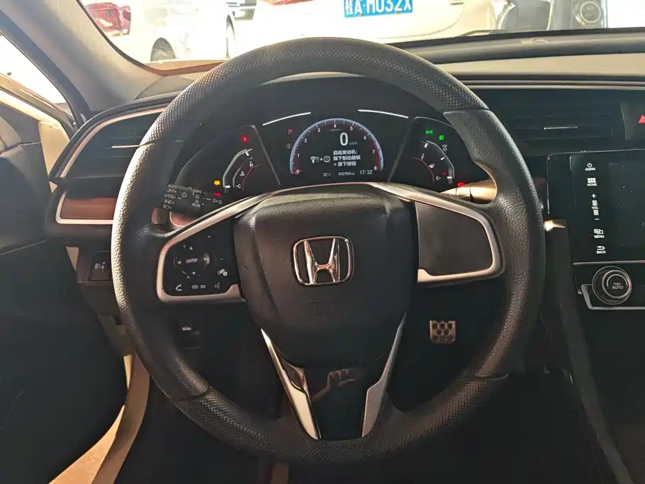 Honda Civic — миниатюра 15