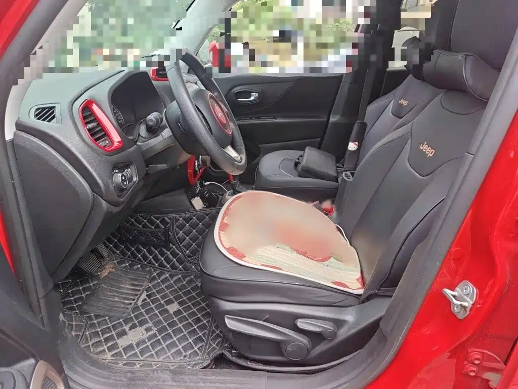 Jeep Renegade — миниатюра 8