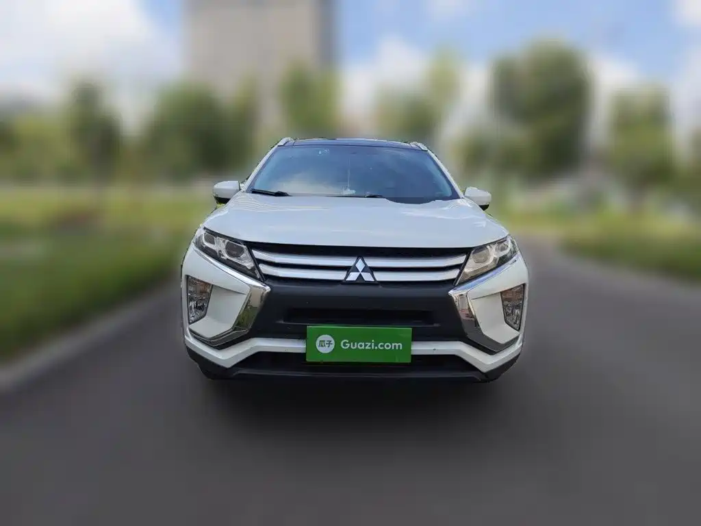 Mitsubishi Eclipse Cross — миниатюра 2