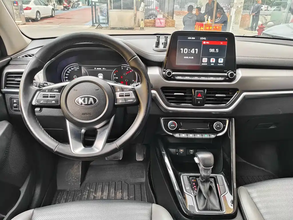 Kia Sportage — миниатюра 6
