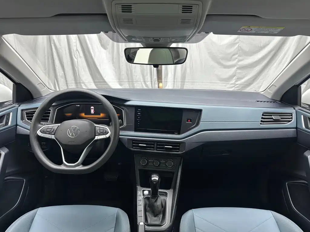 Volkswagen Lavida — миниатюра 4
