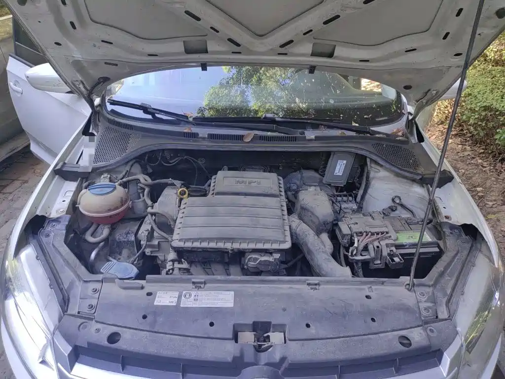 Volkswagen Santana — миниатюра 16
