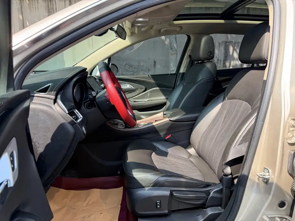 Buick Envision Plus — миниатюра 11