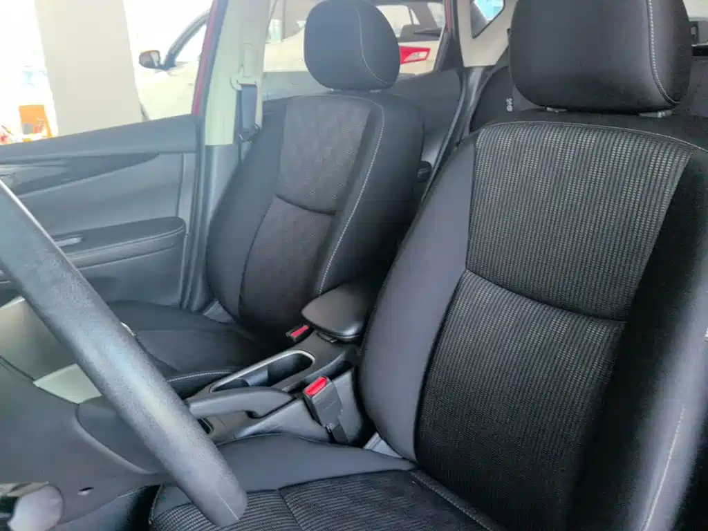 Nissan Tiida — миниатюра 15