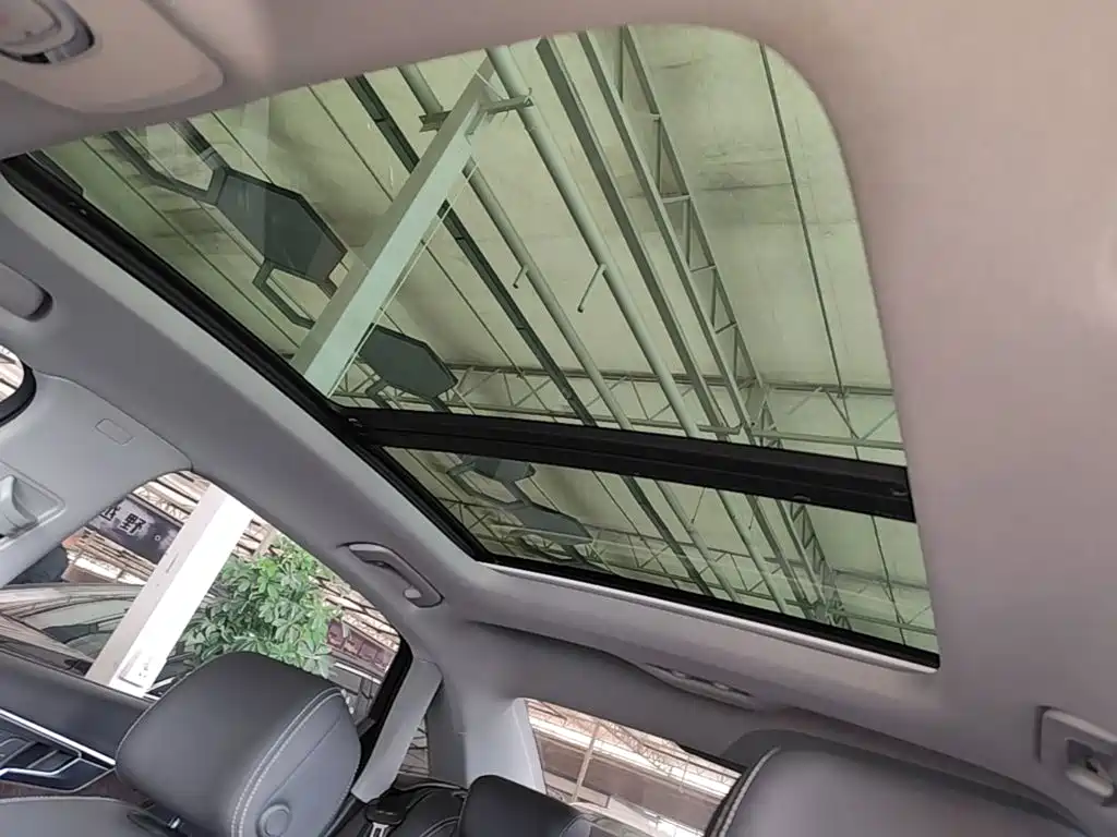 Audi A4L — миниатюра 18