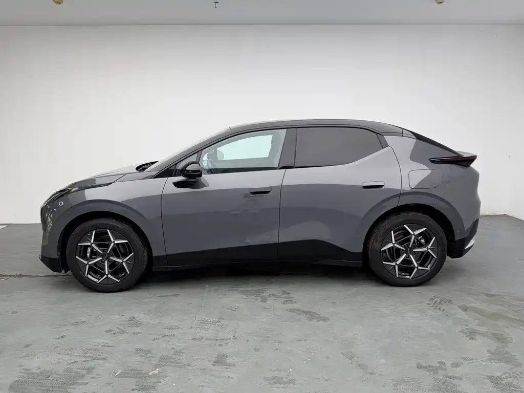 Lynk & Co Z20 — миниатюра 10