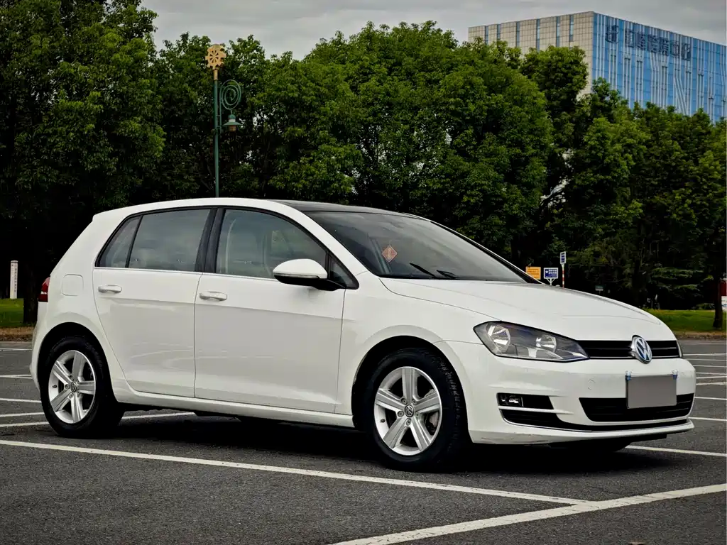 Volkswagen Golf — миниатюра 3