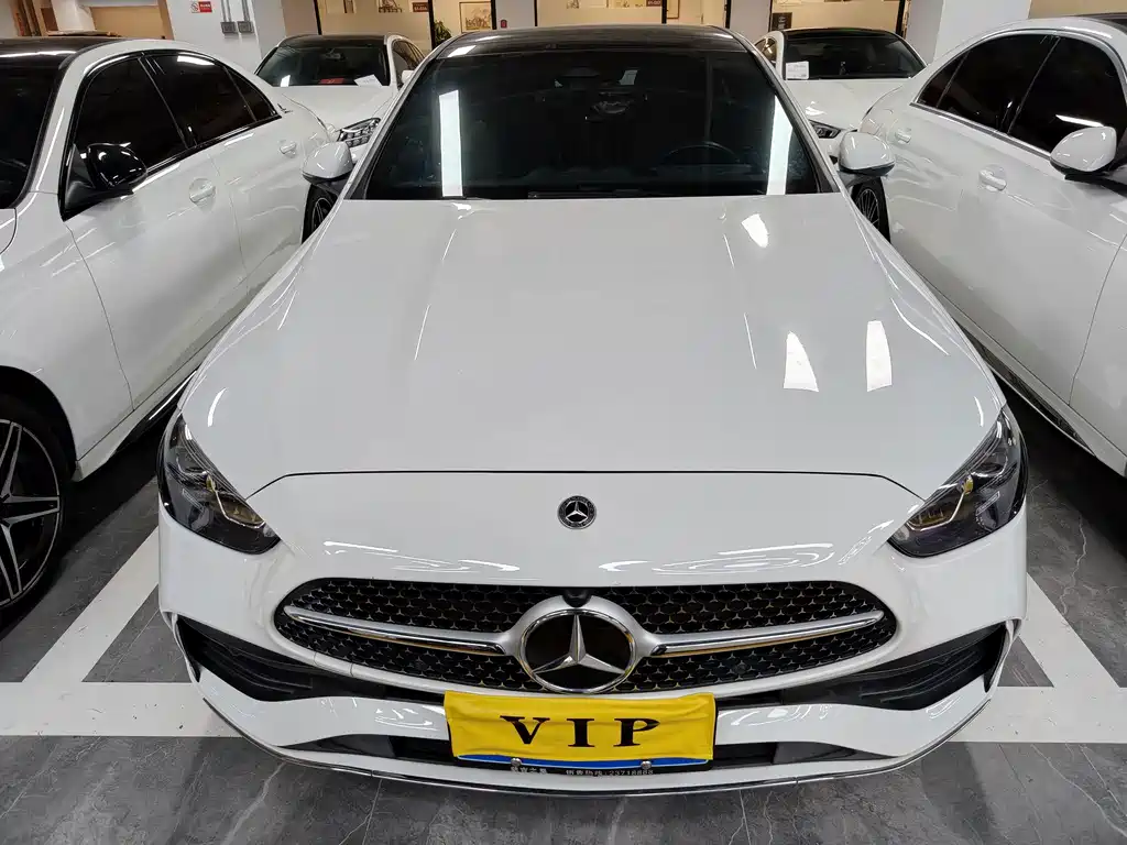 Mercedes-Benz C-Class — миниатюра 2