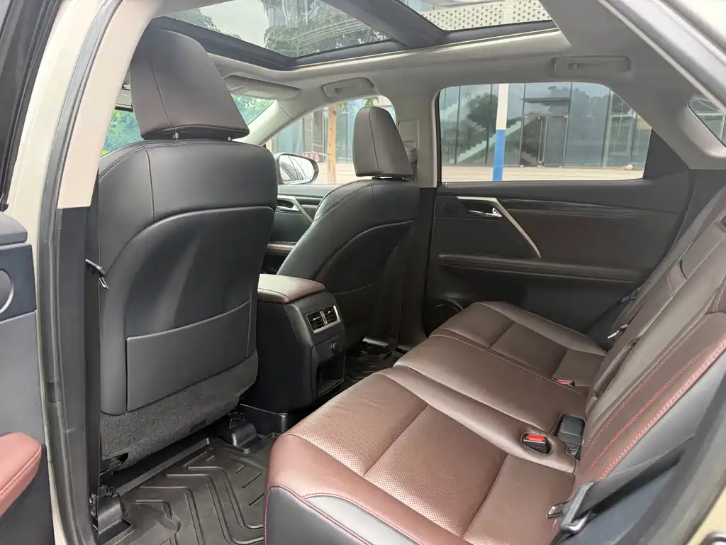 Lexus RX — миниатюра 6