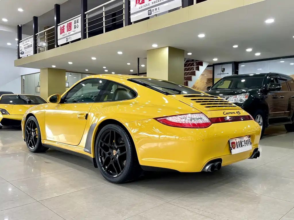 Porsche 911 2010 Carrera 4S 3.8L