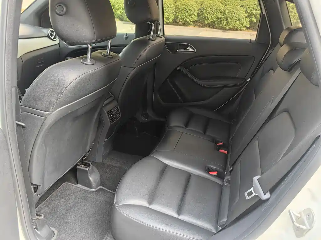 Mercedes-Benz B-Class B 200, фото 14