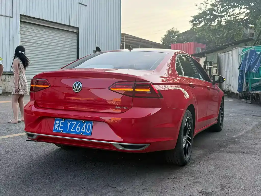 Volkswagen Lamando — миниатюра 7