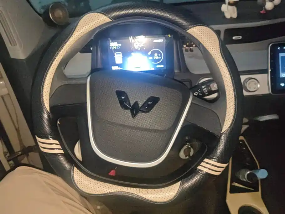 Wuling MINIEV — миниатюра 15