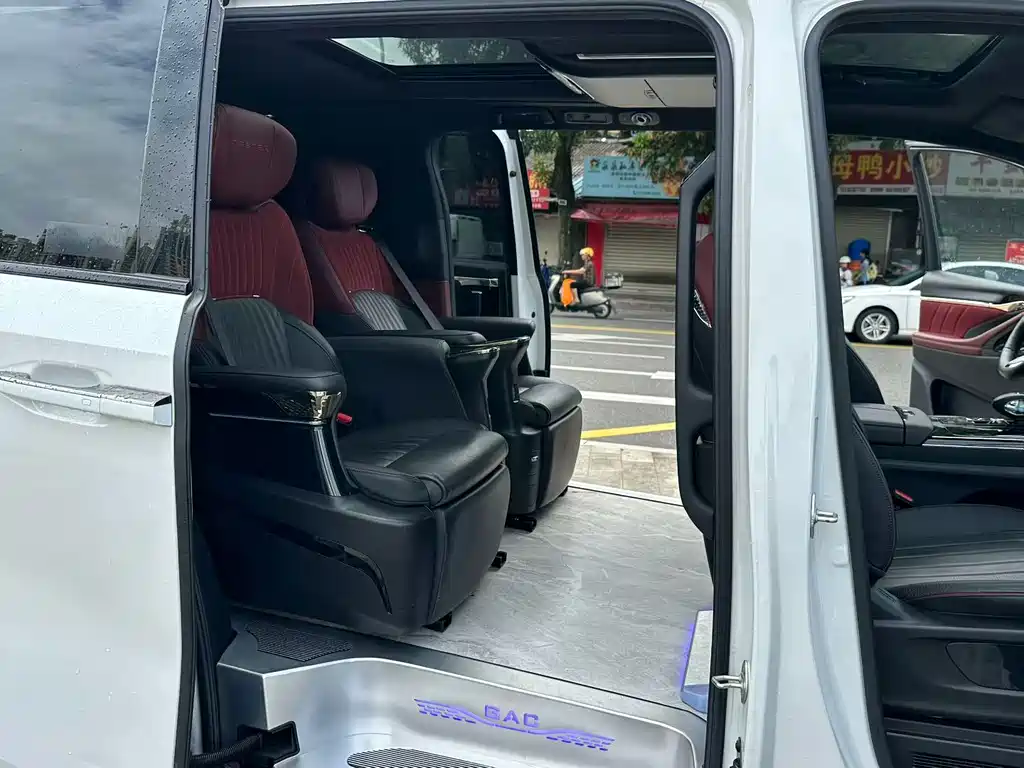 GAC Motor Trumpchi M8 — миниатюра 7