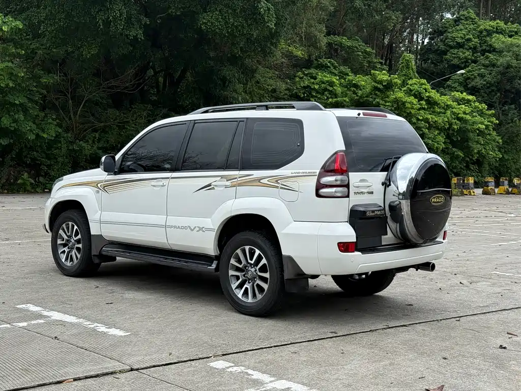 Toyota Land Cruiser Prado 2006 4.0L AT VX NAVI