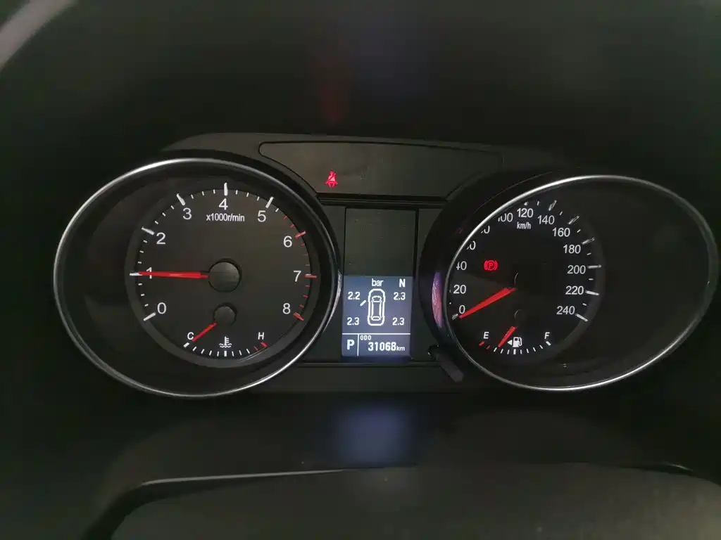 Haval M6 — миниатюра 12