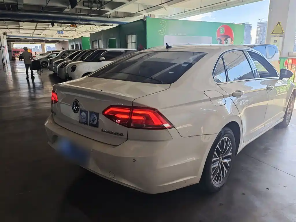 Volkswagen Lamando — миниатюра 24