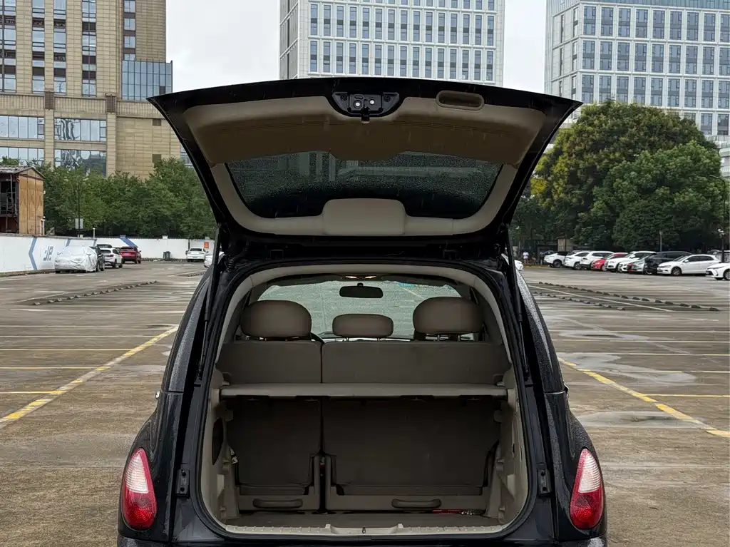 Chrysler PT Cruiser — миниатюра 15