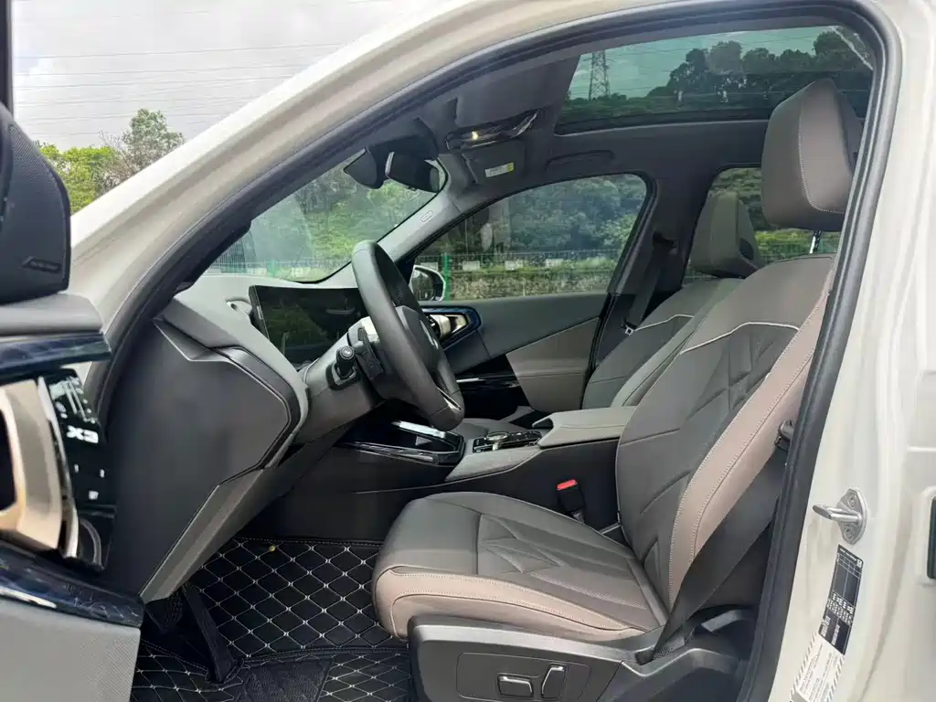 BMW X3 2025 xDrive30L Lead M Sport