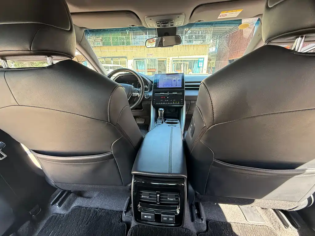 Toyota Avalon — миниатюра 11