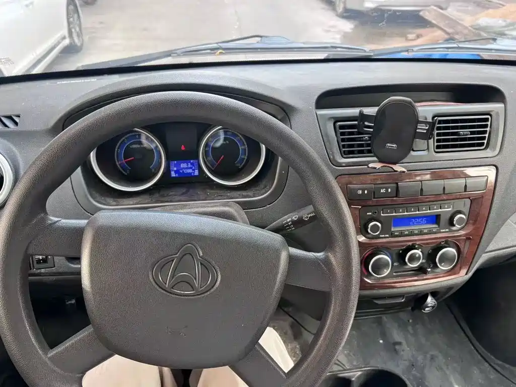 Kaicheng Ruixing M60 — миниатюра 4