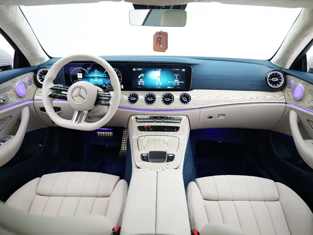 Mercedes-Benz E-Class (Import) — миниатюра 2