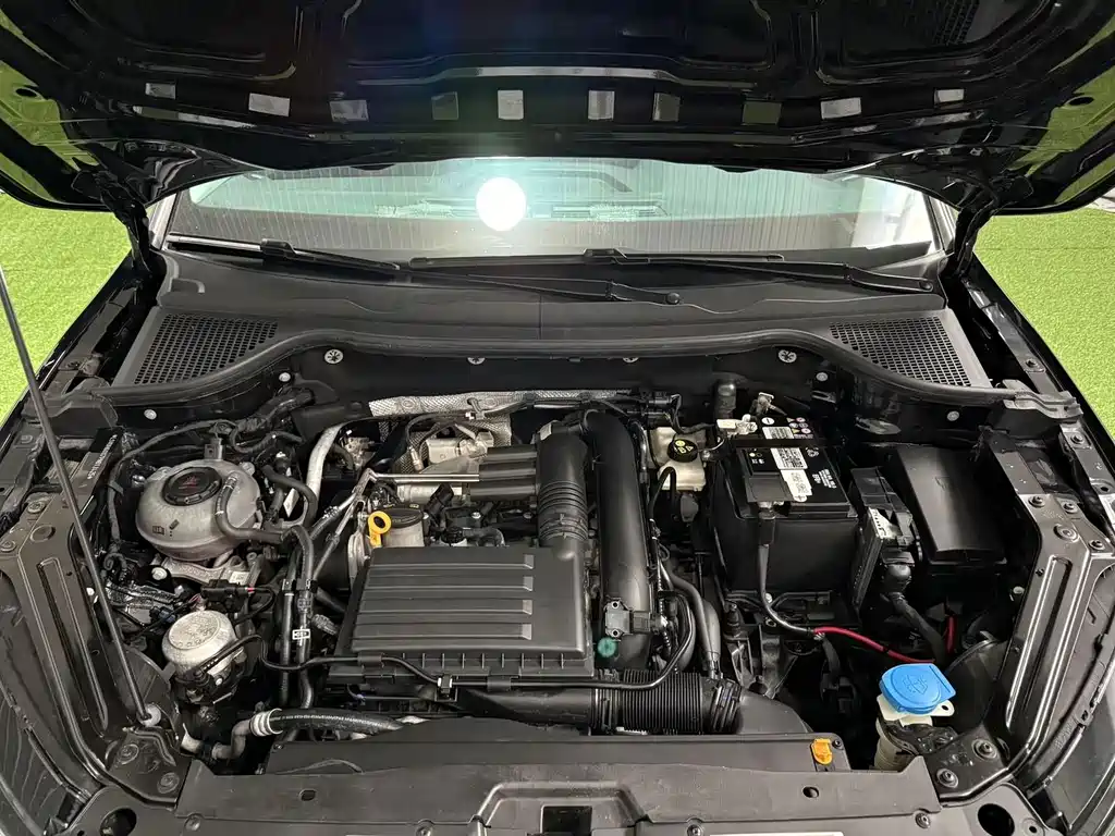 Skoda Karoq — миниатюра 18