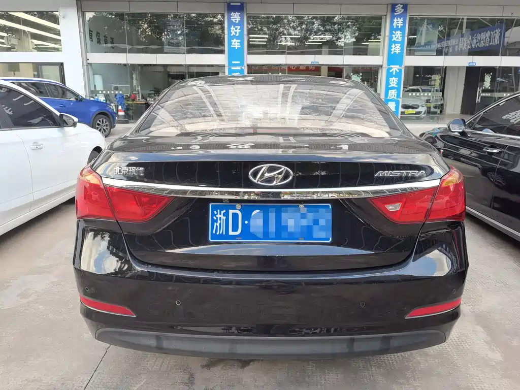 Hyundai Mistra — миниатюра 5