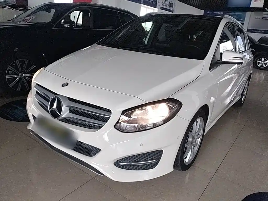 Mercedes-Benz B-Class — миниатюра 2