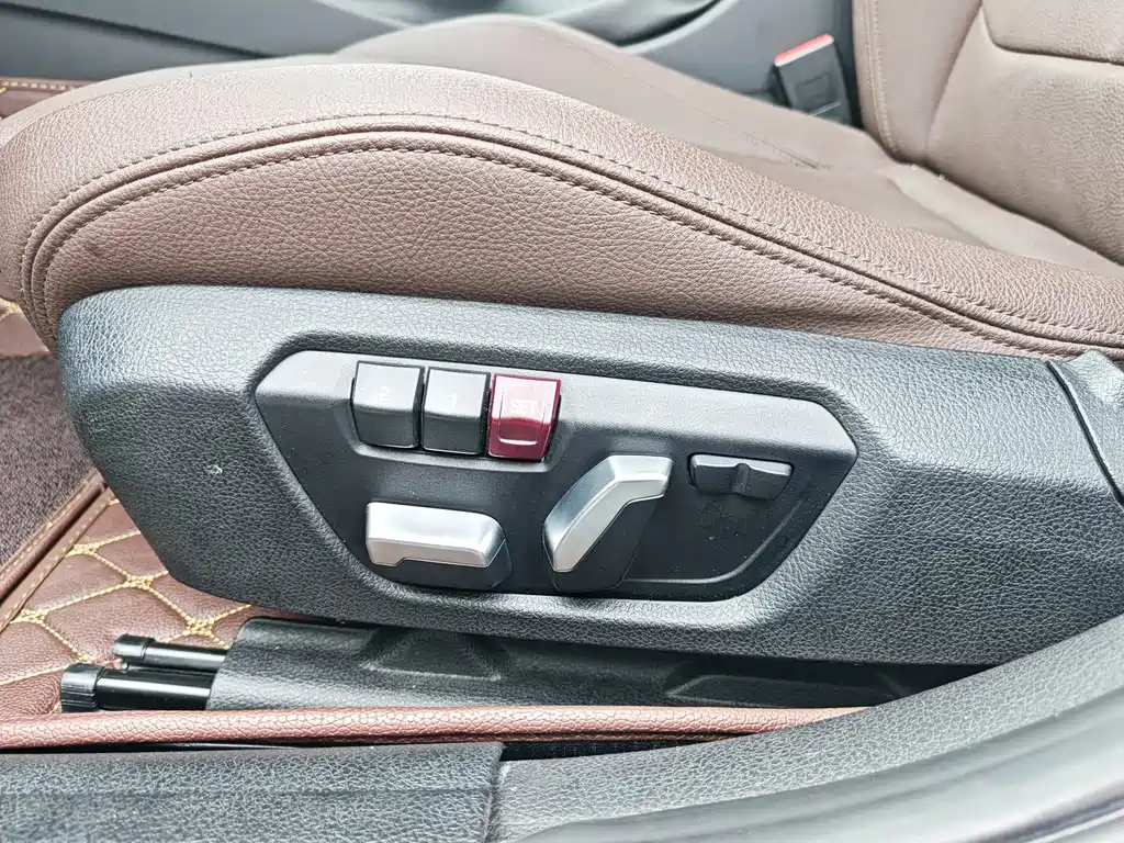 BMW 3 Series — миниатюра 11