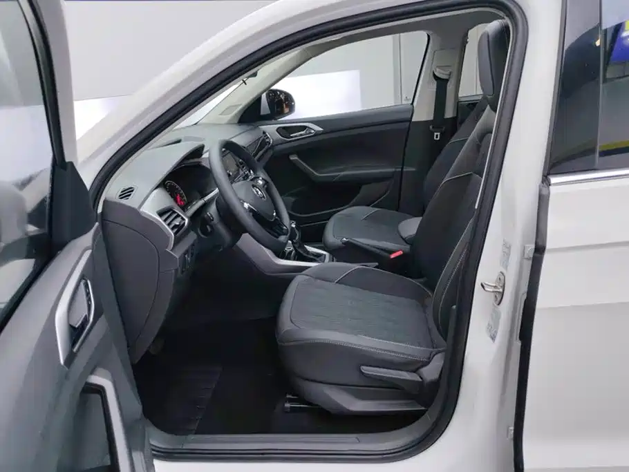 Volkswagen T-Cross — миниатюра 9