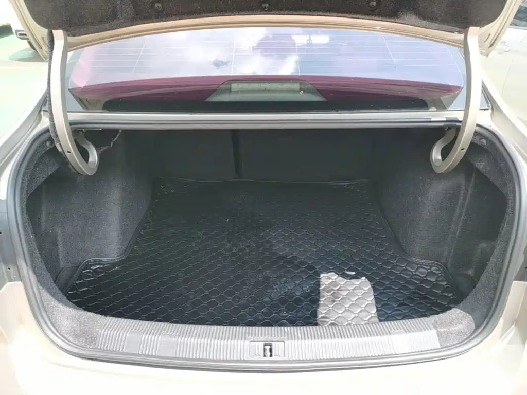 Volkswagen Bora — миниатюра 19