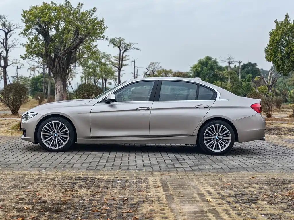 BMW 3 Series — миниатюра 3