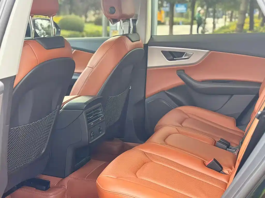 Audi Q8 — миниатюра 5